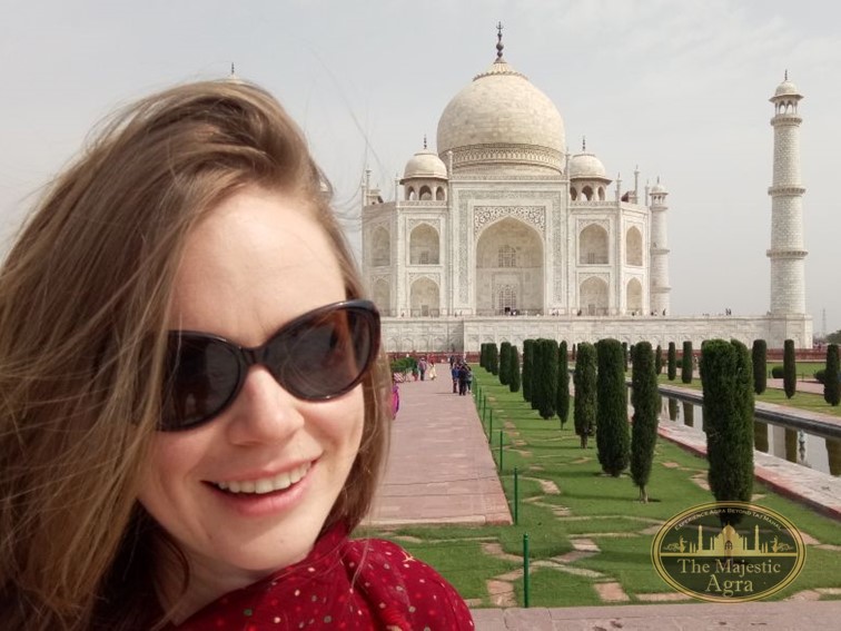 Taj Mahal Sunrise Tour by Private Car